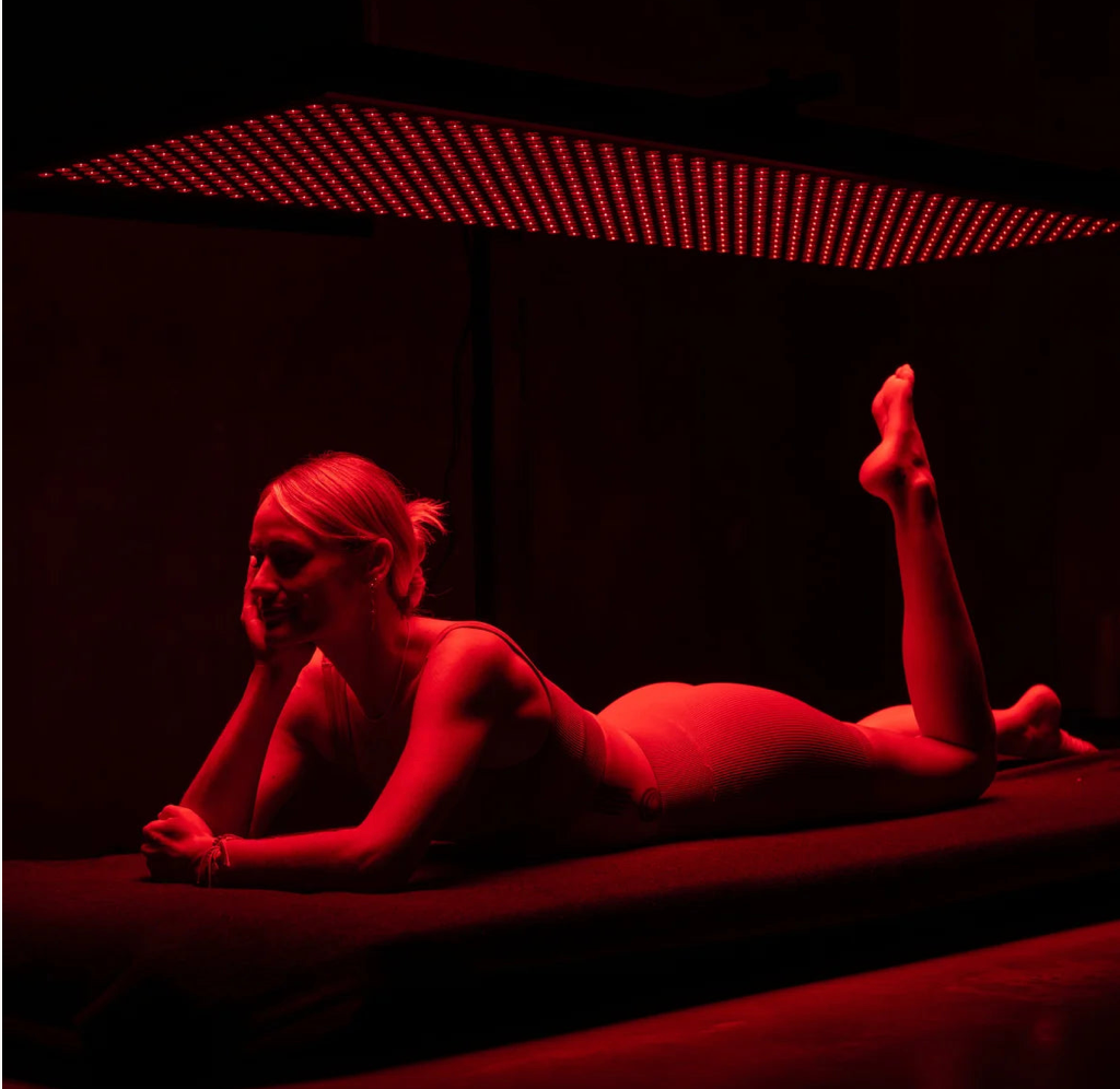 HELSI MAX - RED LIGHT